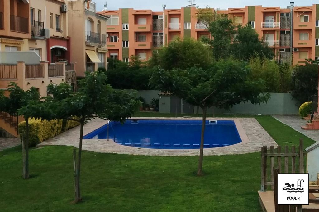 Apartamento Mirablau Ampuriabrava Exterior foto